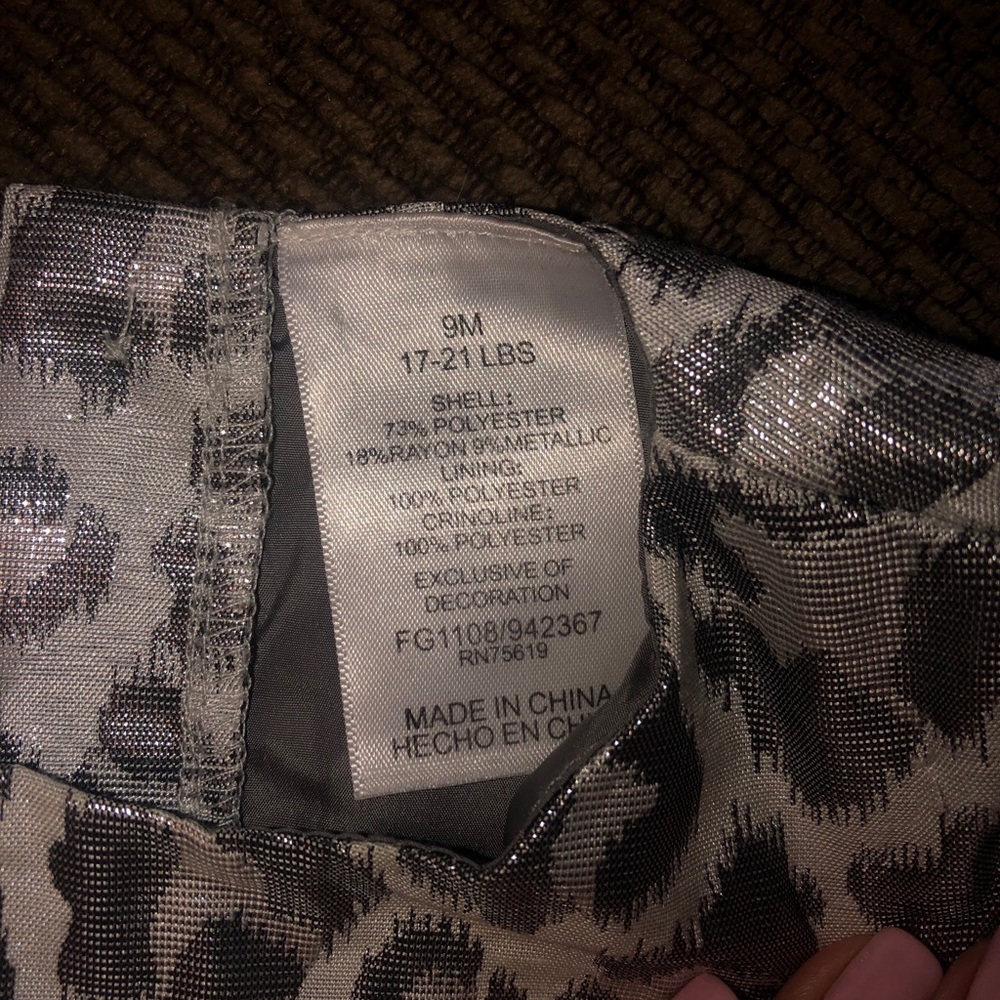 Dress - Picture 4 of 6